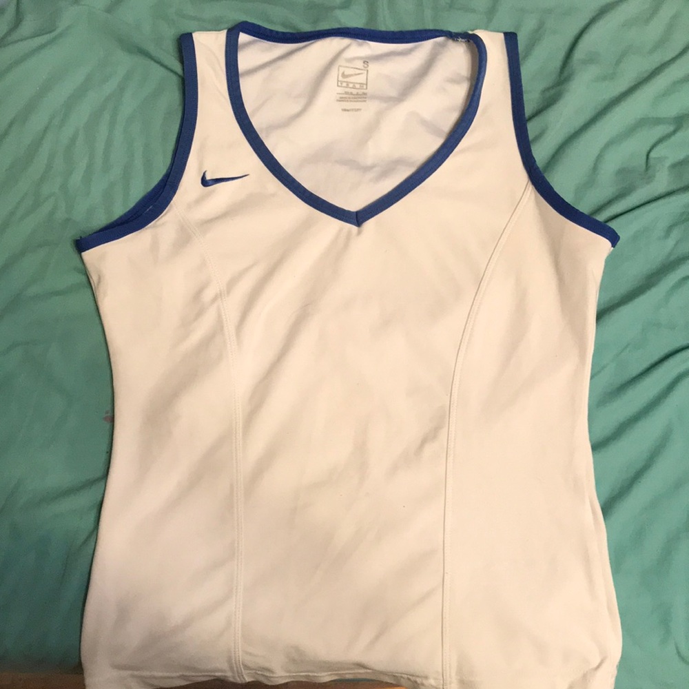 Tennis tank top